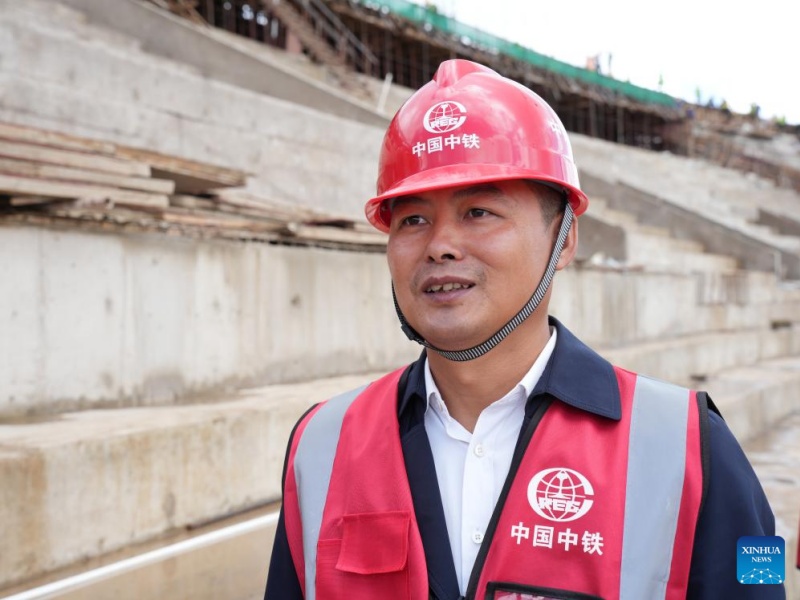 Du plan à la fraternité, comment le stade d'Arusha en Tanzanie s'élève avec le soutien de la Chine