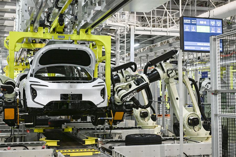 Un site de production automatisée de l'atelier d'assemblage final de Chang'an Auto Digital Intelligence Factory, dans l'arrondissement de Yubei, à Chongqing, dans le sud-ouest de la Chine, le 6 mars 2025. (Photo : Wang Quanchao)