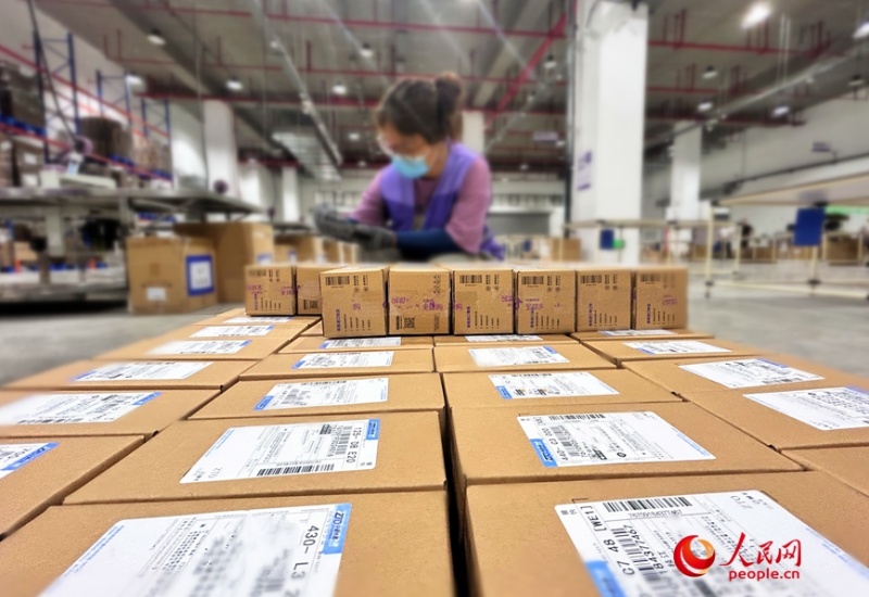 Henan : à Zhengzhou, on peut ? acheter et vendre dans le monde entier ? d'un seul clic