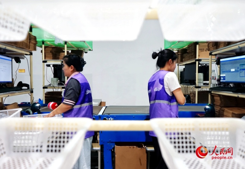 Henan : à Zhengzhou, on peut ? acheter et vendre dans le monde entier ? d'un seul clic