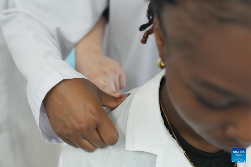 Une étudiante nigériane poursuit son rêve de médecine en Chine