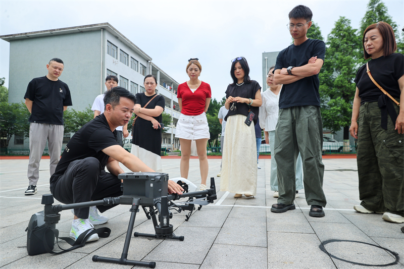 Zhejiang : Huzhou soutient la formation à l'utilisation de drones
