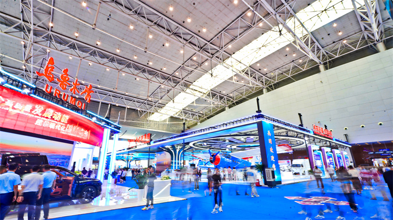 Xinjiang : ouverture de la Foire commerciale de marchandises Chine-Eurasie 2025 à Urumqi