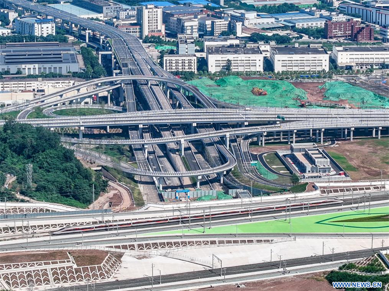 Chine : mise en service d'un tron?on clé de la ligne à grande vitesse Chongqing-Xiamen