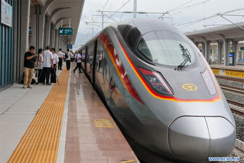 Chine : mise en service d'un tron?on clé de la ligne à grande vitesse Chongqing-Xiamen