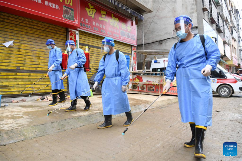 Guizhou : les efforts de secours se poursuivent à Rongjiang après les inondations