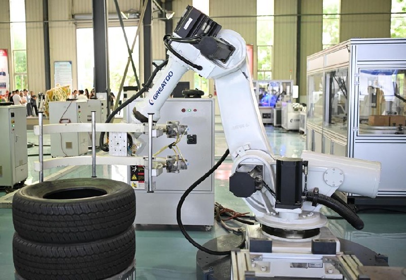 Le Guangdong renforce la construction de groupes industriels pour la fabrication d'équipements haut de gamme