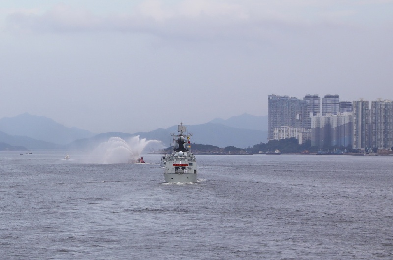 Le porte-avions Shandong est arrivé à Hong Kong pour une première visite