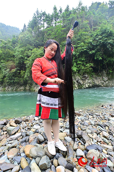 Guangxi : Huangluo, le village aux cheveux les plus longs du monde