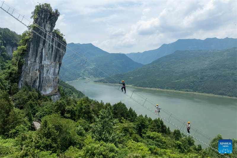 Hubei : Enshi associe événements sportifs et tourisme pour stimuler la revitalisation rurale