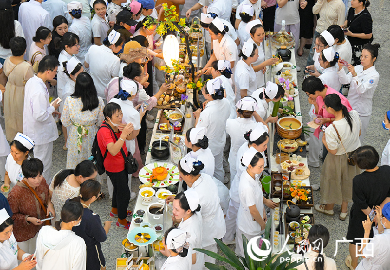 (Lei Qijun / Le Quotidien du Peuple en ligne)