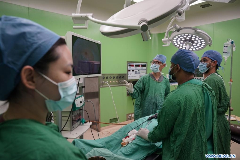 Travail de la 35e équipe médicale chinoise en Mauritanie