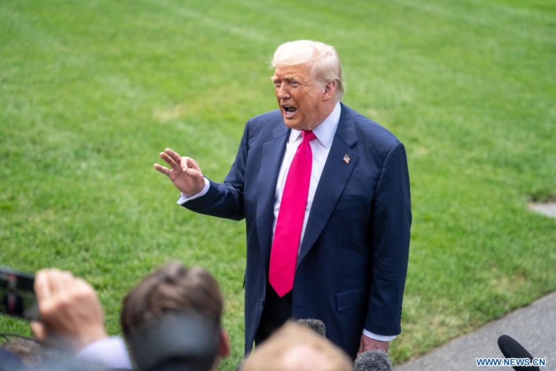 Trump annonce l'imposition de droits de douane de 19% sur les produits indonésiens