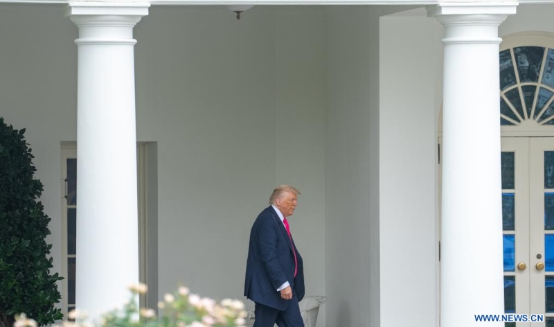 Trump annonce l'imposition de droits de douane de 19% sur les produits indonésiens