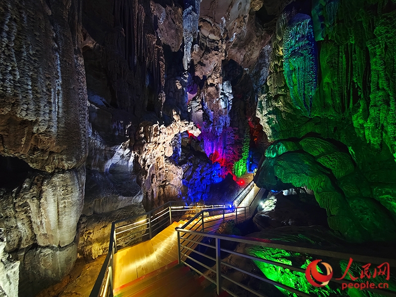 Guangxi?: à la découverte de la grotte du mont Jinzhong à Guilin