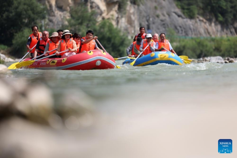 Gansu : les joies du rafting sur la rivière Jiangling à Huixian