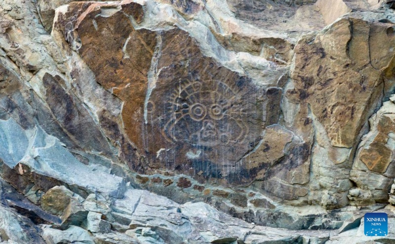 Ningxia : la préservation des peintures rupestres du?mont Helan à Yinchuan