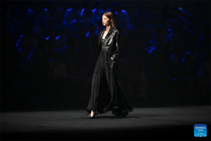 En photos : le 19e Concours final des super mannequins de Chine à Shanghai