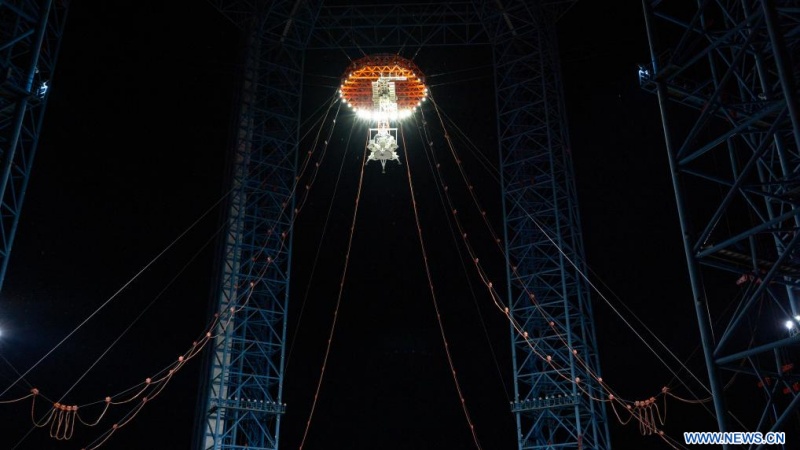 La Chine achève le premier test d'atterrissage et de décollage de son atterrisseur lunaire habité