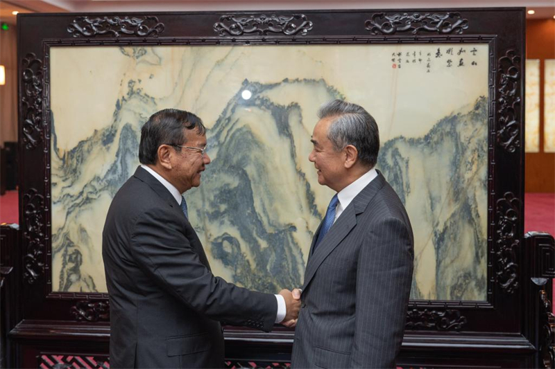 Le plus haut diplomate chinois rencontre un vice-Premier ministre cambodgien
