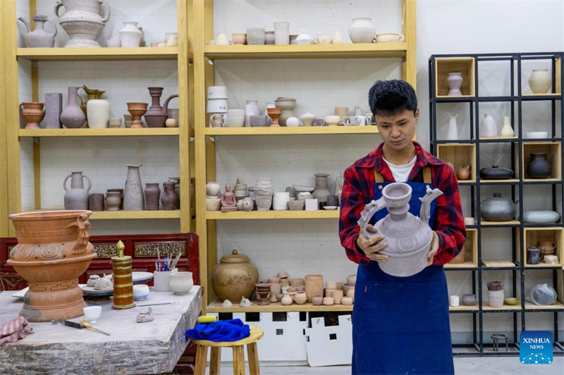 Le Xizang améliore la protection de son patrimoine culturel immatériel