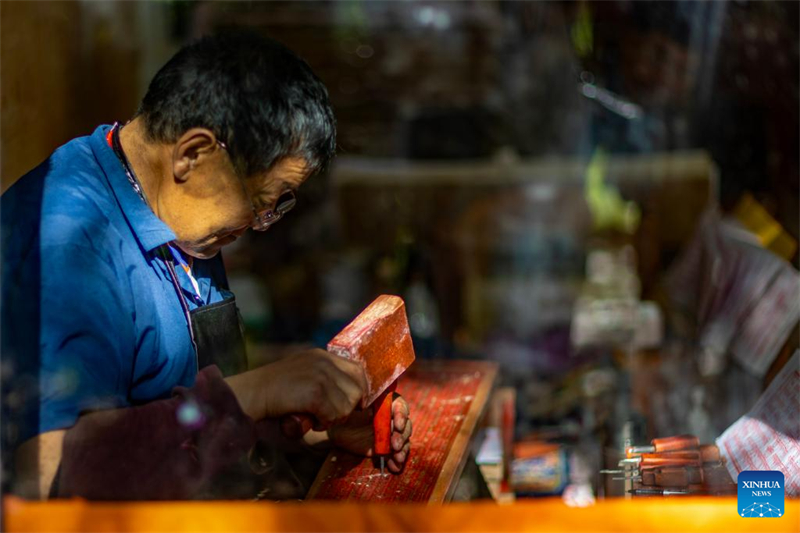 Le Xizang améliore la protection de son patrimoine culturel immatériel