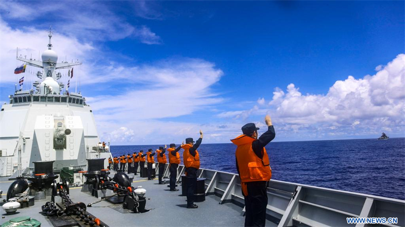 Les marines chinoise et russe concluent une patrouille conjointe