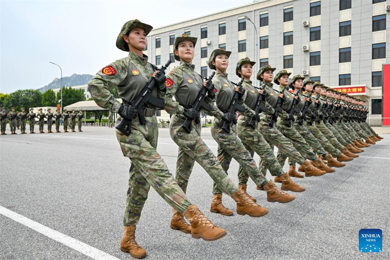 Beijing : les préparations du prochain défilé militaire du Jour de la victoire battent leur plein