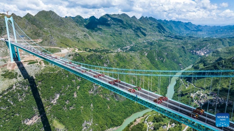 Guizhou?: fin du test de charge sur le pont le plus haut du monde