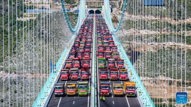 Guizhou?: fin du test de charge sur le pont le plus haut du monde