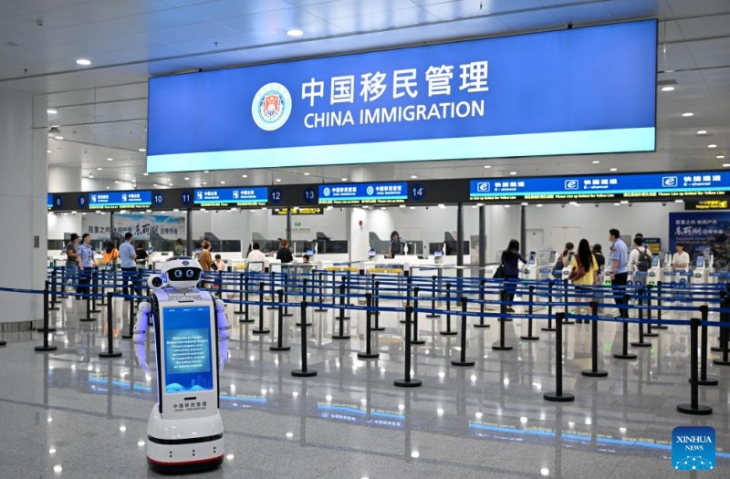 L'aéroport de Tianjin dévoile une nouvelle installation d'immigration avant le Sommet de l'OCS
