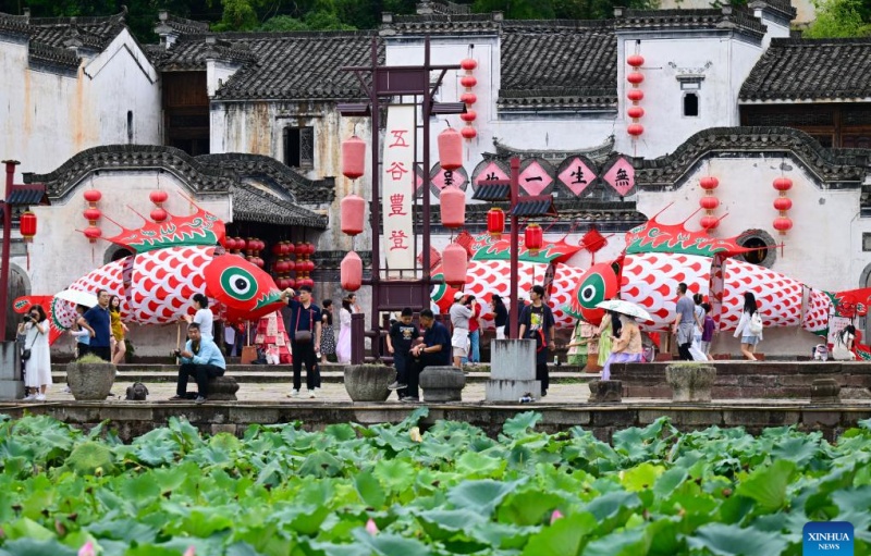 Le patrimoine culturel immatériel stimule l'essor du tourisme estival dans la province de l'Anhui