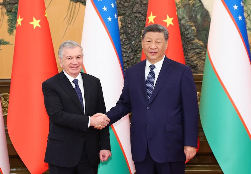 Xi Jinping rencontre le président ouzbek Chavkat Mirzio?ev