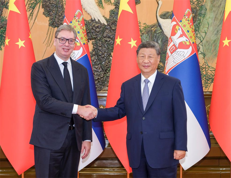 Xi Jinping rencontre le président serbe