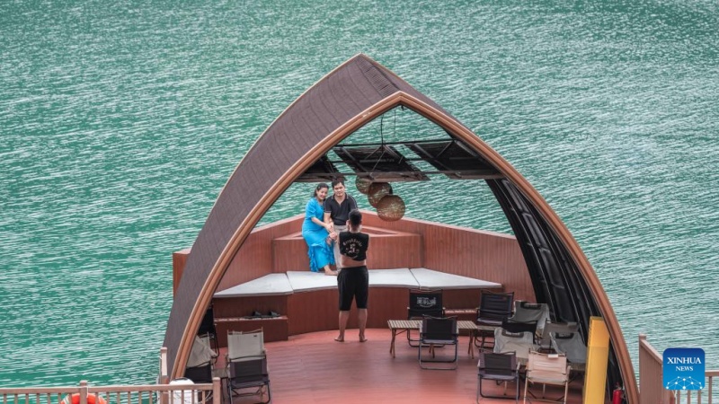 Fujian : le tourisme écologique stimule l'économie locale à Xiongjiang