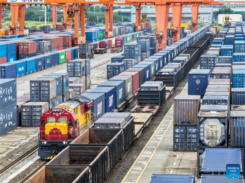 Les trains de fret Chine-Europe partis du sud-ouest de la Chine ont fait plus de 3 400 voyages cette année