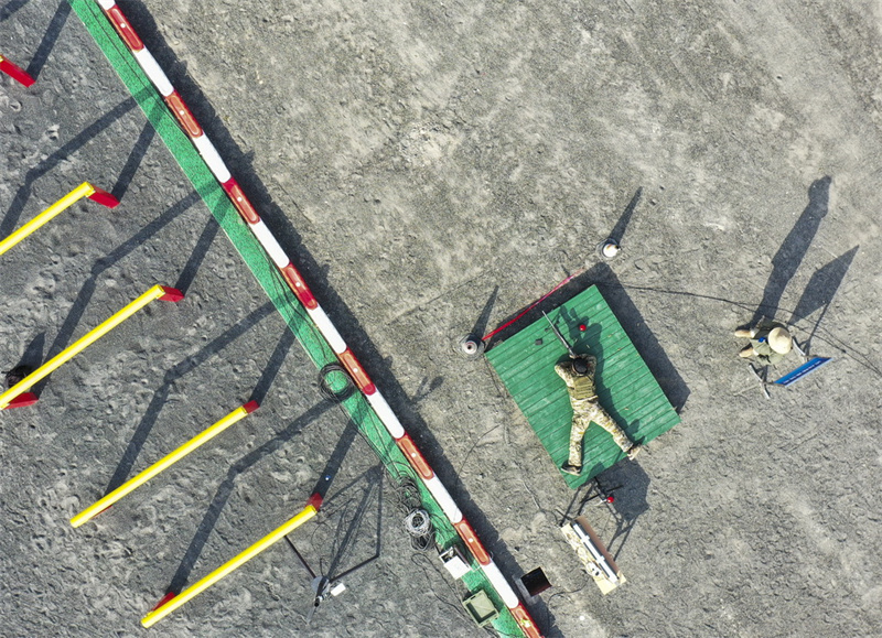 Xinjiang?: début du 1er?Concours de compétences Chine-Asie centrale des unités spéciales des départements de la sécurité publique et des affaires internes à Urumqi