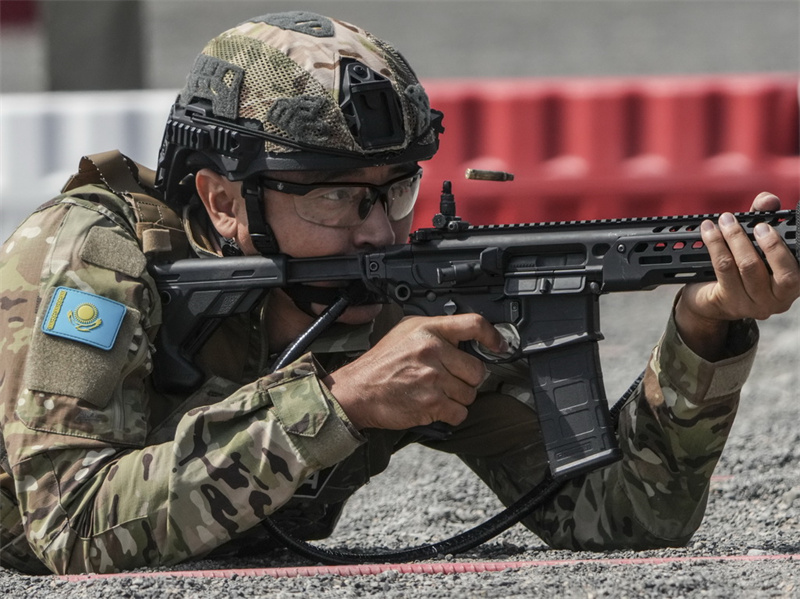 Xinjiang?: début du 1er?Concours de compétences Chine-Asie centrale des unités spéciales des départements de la sécurité publique et des affaires internes à Urumqi