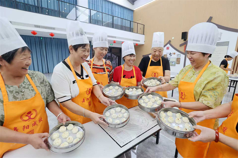 Zhejiang : apprendre la cuisine à l'? école de nuit rurale ? de Huzhou