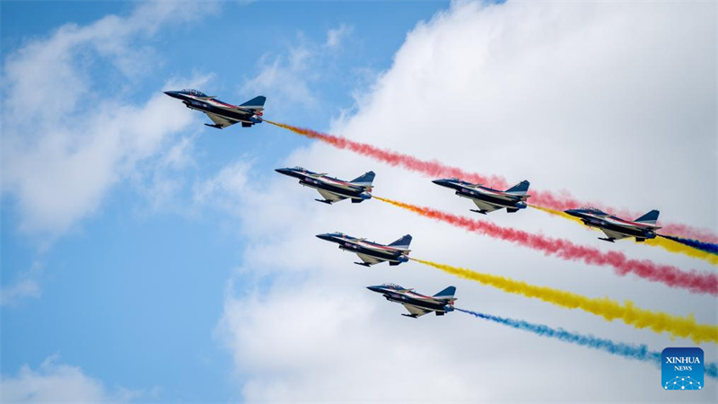 Jilin : un aper?u des activités de la journée portes ouvertes de l'aviation 2025 des forces aériennes de l'APL et du Salon de l'aéronautique de Changchun