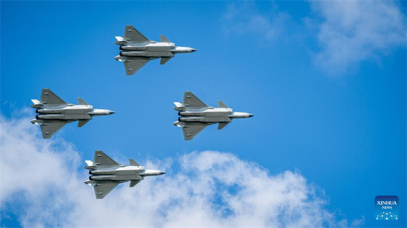 Jilin : un aper?u des activités de la journée portes ouvertes de l'aviation 2025 des forces aériennes de l'APL et du Salon de l'aéronautique de Changchun