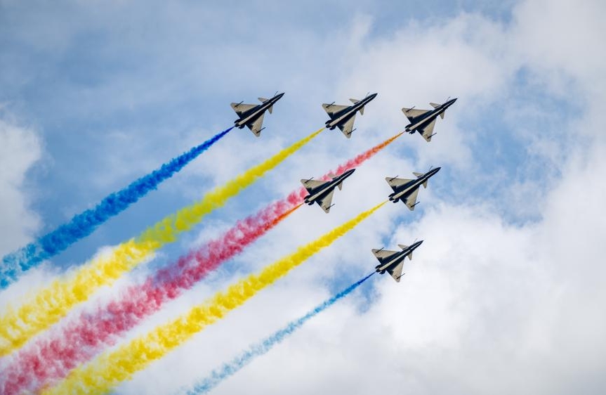 Jilin : un aper?u des activités de la journée portes ouvertes de l'aviation 2025 des forces aériennes de l'APL et du Salon de l'aéronautique de Changchun