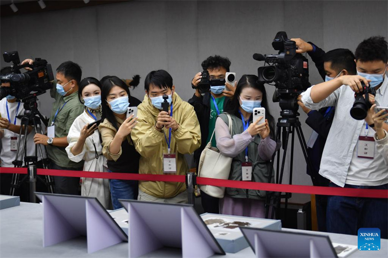 Des manuscrits chinois sur soie vieux de 2?300 ans de retour après près de huit décennies passées à l'étranger