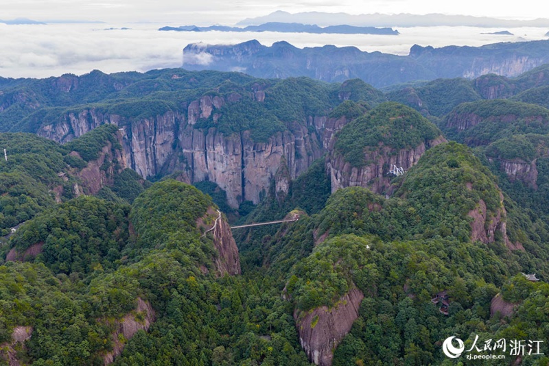 Zhejiang : le ? Tourisme + ? insuffle une nouvelle vitalité aux paysages de Xianju