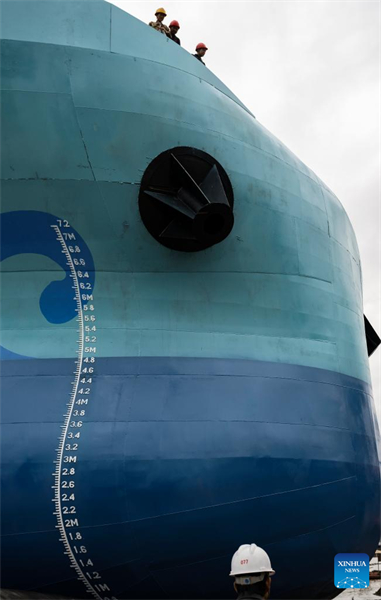 Hubei : lancement du plus grand vraquier entièrement électrique de Chine à Yichang