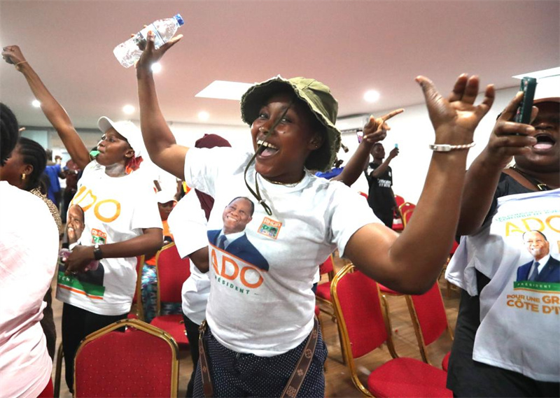 C?te d'Ivoire : Alassane Ouattara réélu avec 89,77% des voix au premier tour de la présidentielle