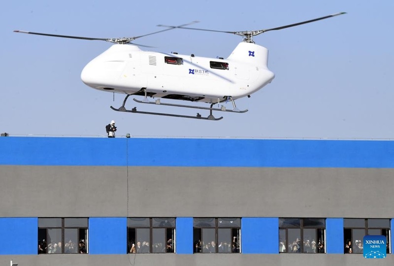 Heilongjiang?: l'hélicoptère autonome à rotor en tandem Boying T1400 a effectué son vol inaugural à Harbin