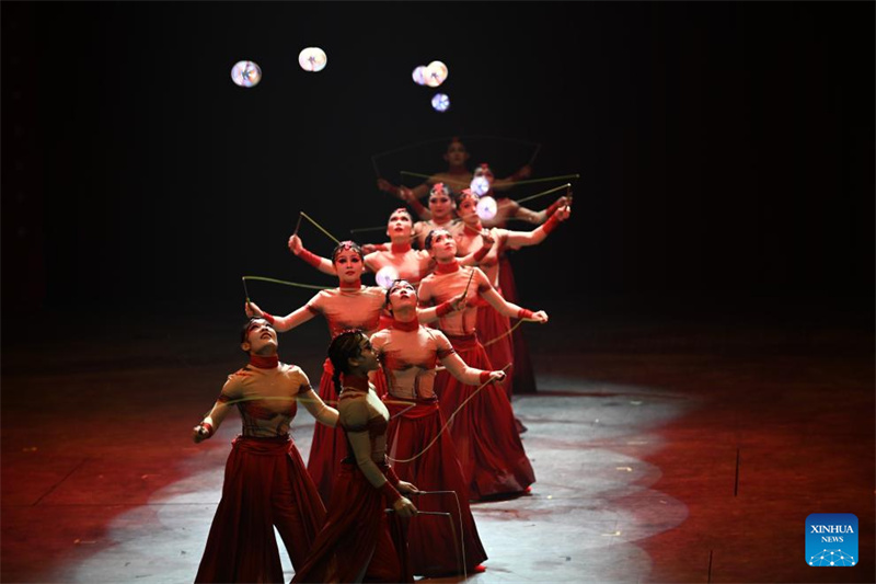 Guangdong?: ?ouverture du 8e Festival international du cirque de Chine à Hengqin