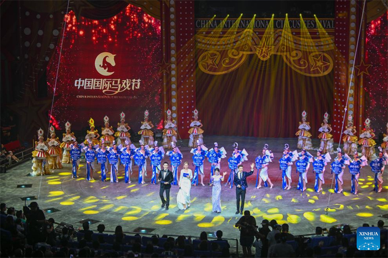 Guangdong?: ?ouverture du 8e Festival international du cirque de Chine à Hengqin