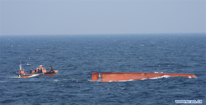 République de Corée : 3 personnes portées disparues et 2 autres secourues en état d'arrêt cardiaque après le naufrage d'un navire de pêche au large du sud-ouest